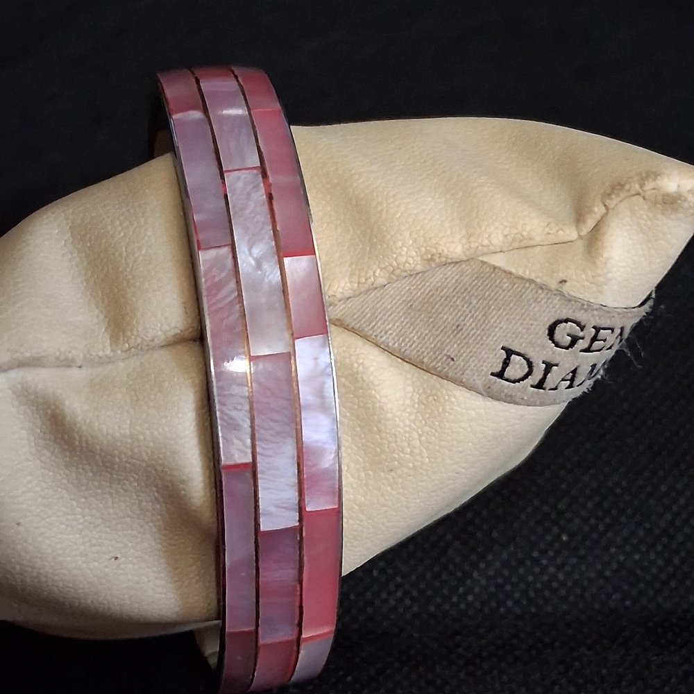 Pink Mother of Pearl Bangle Bracelet - Picture 2 of 5